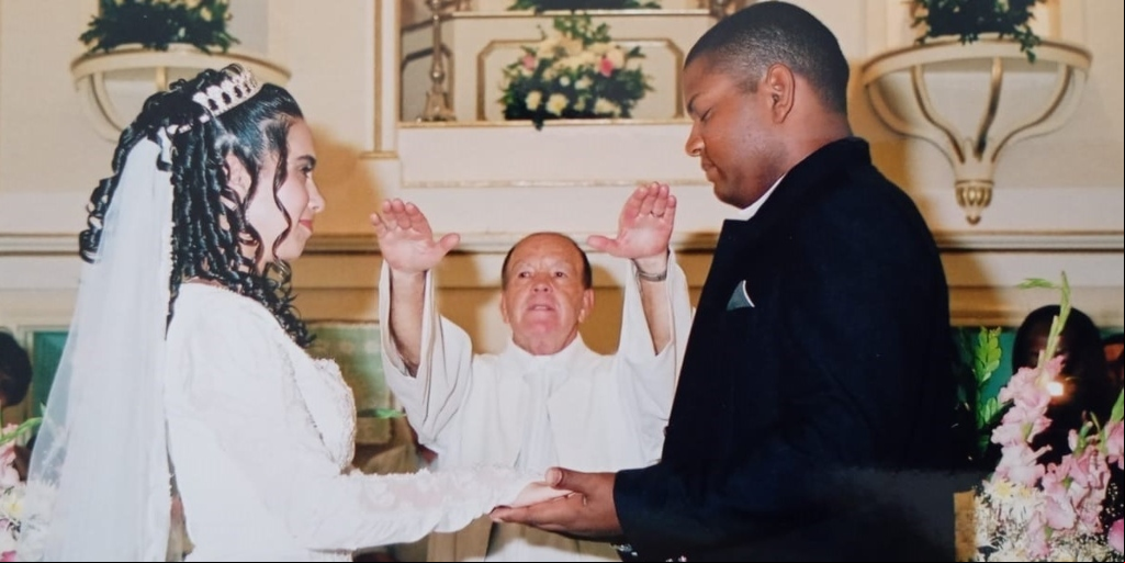 O amor está no ar! Conheça história de casal que está junto há 28 anos com ajuda do santo casamenteiro
